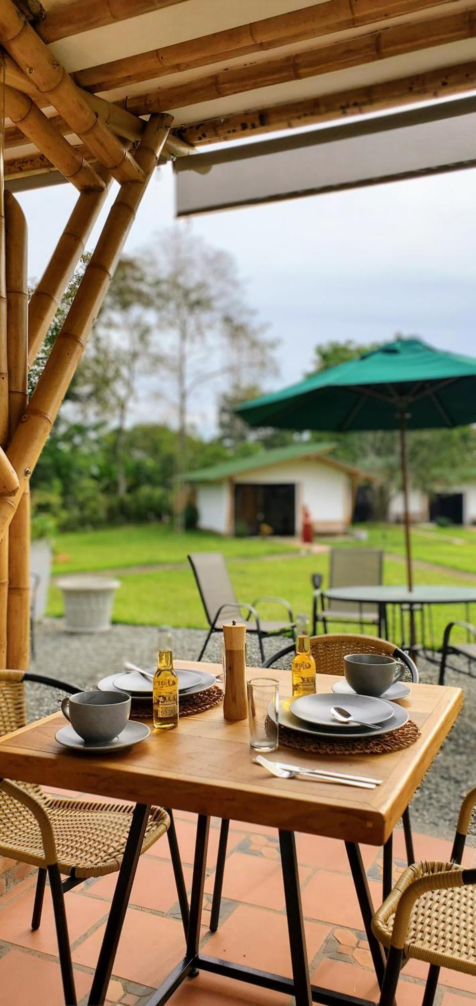 Ecohotel Alma Calarcá エクステリア 写真