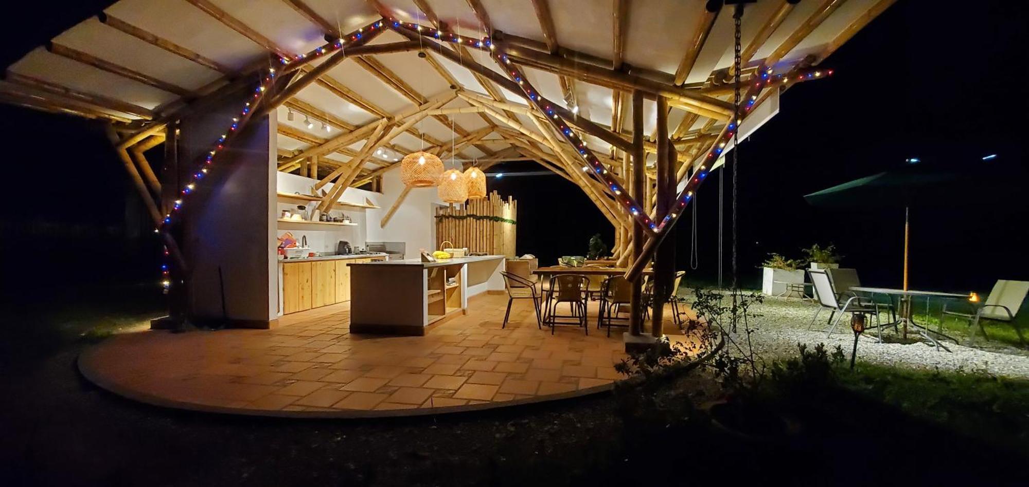 Ecohotel Alma Calarcá エクステリア 写真