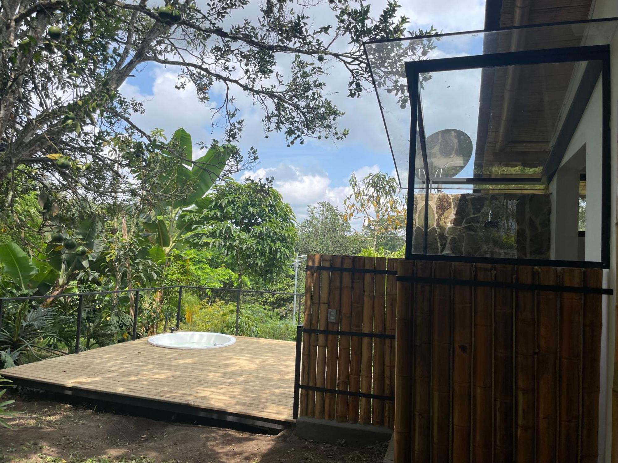 Ecohotel Alma Calarcá エクステリア 写真